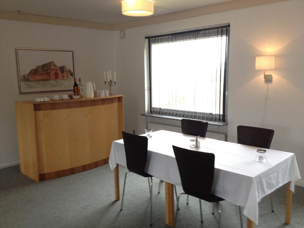 Hotel Vadehavet Romo Kirkeby ภายนอก รูปภาพ